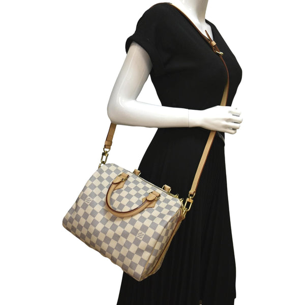 Louis Vuitton Speedy 25 Bandouliere Shoulder Bag White - Full View