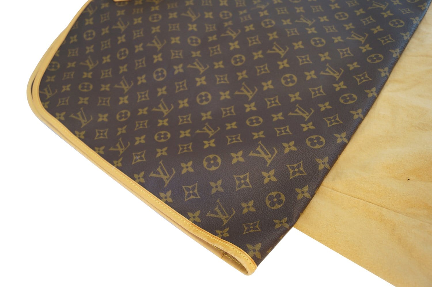 LOUIS VUITTON Monogram Brown Garment Cover