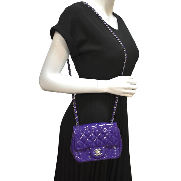 Chanel chevron Mini Flap Patent Calfskin Leather Shoulder Bag - Full View
