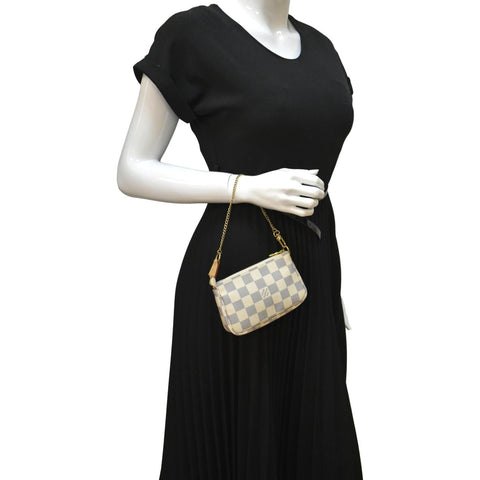 LOUIS VUITTON Mini Pochette Damier Azur Accessoires Pouch White