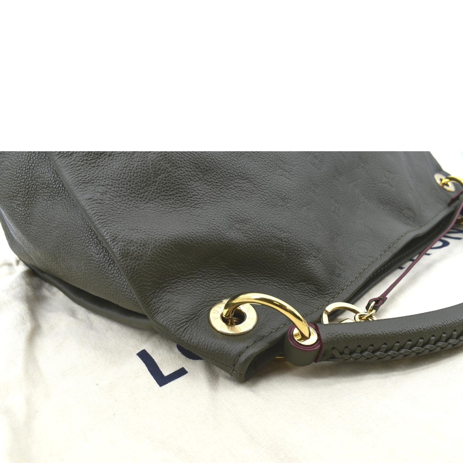 Louis Vuitton Artsy Handbag 395583