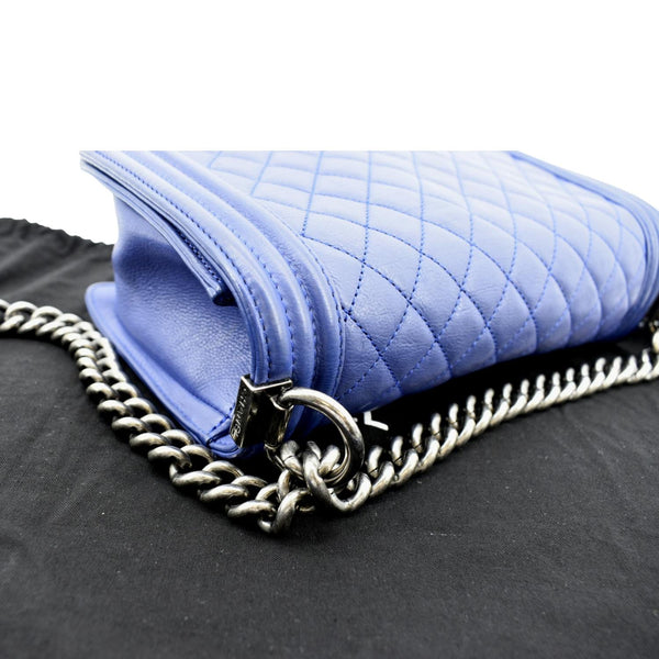 Chanel Boy Flap Calf Leather Crossbody Bag in Blue - Chain