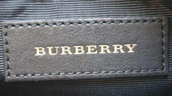 Burberry Crossbody Bag Embossed Leather Chichester - logo