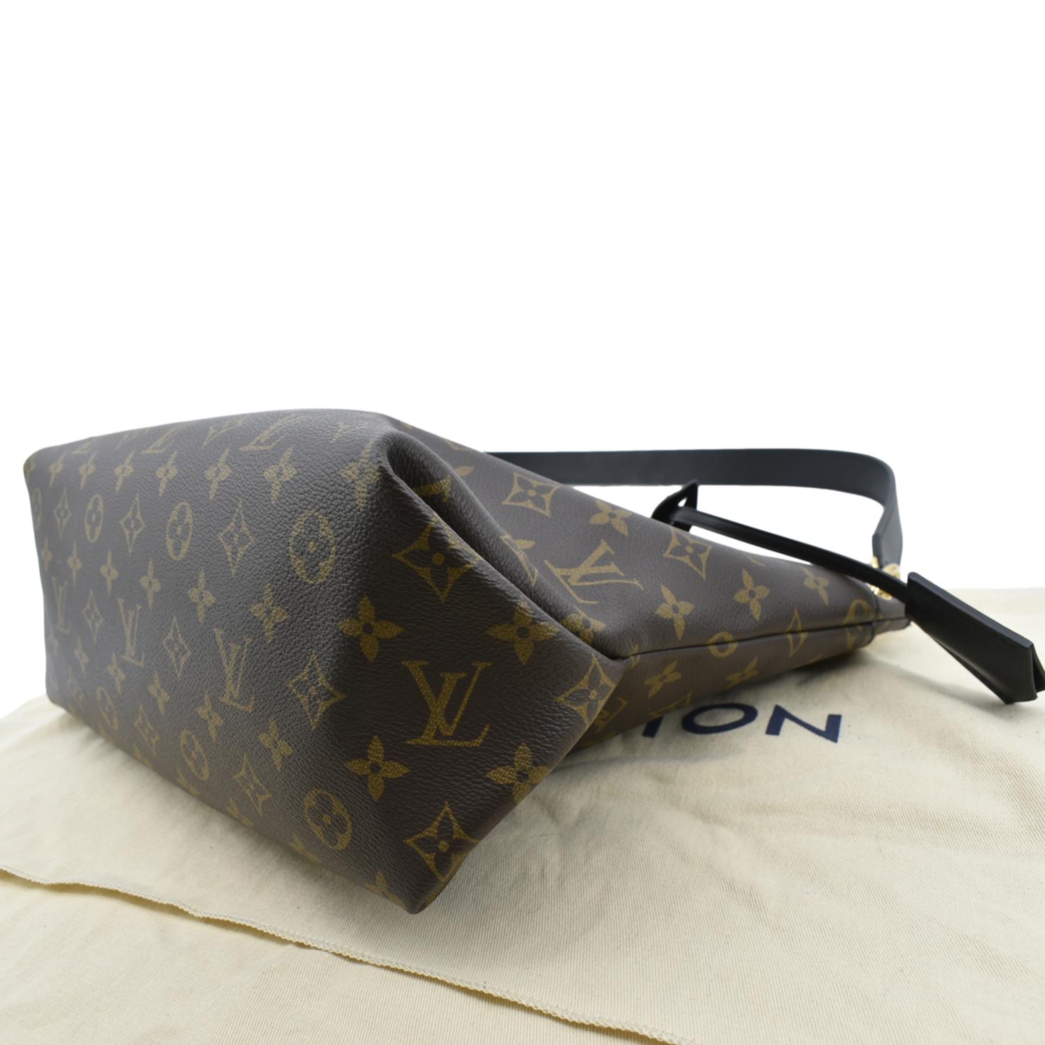 Pre-Owned Louis Vuitton Monogram Flower Tote