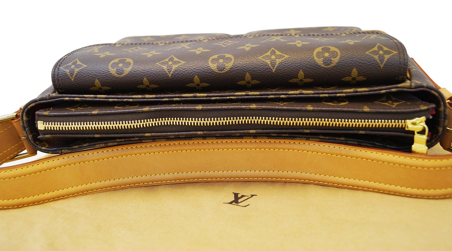 Louis Vuitton Monogram Canvas Viva Cite GM Shoulder Bag (SHF-19067) – LuxeDH