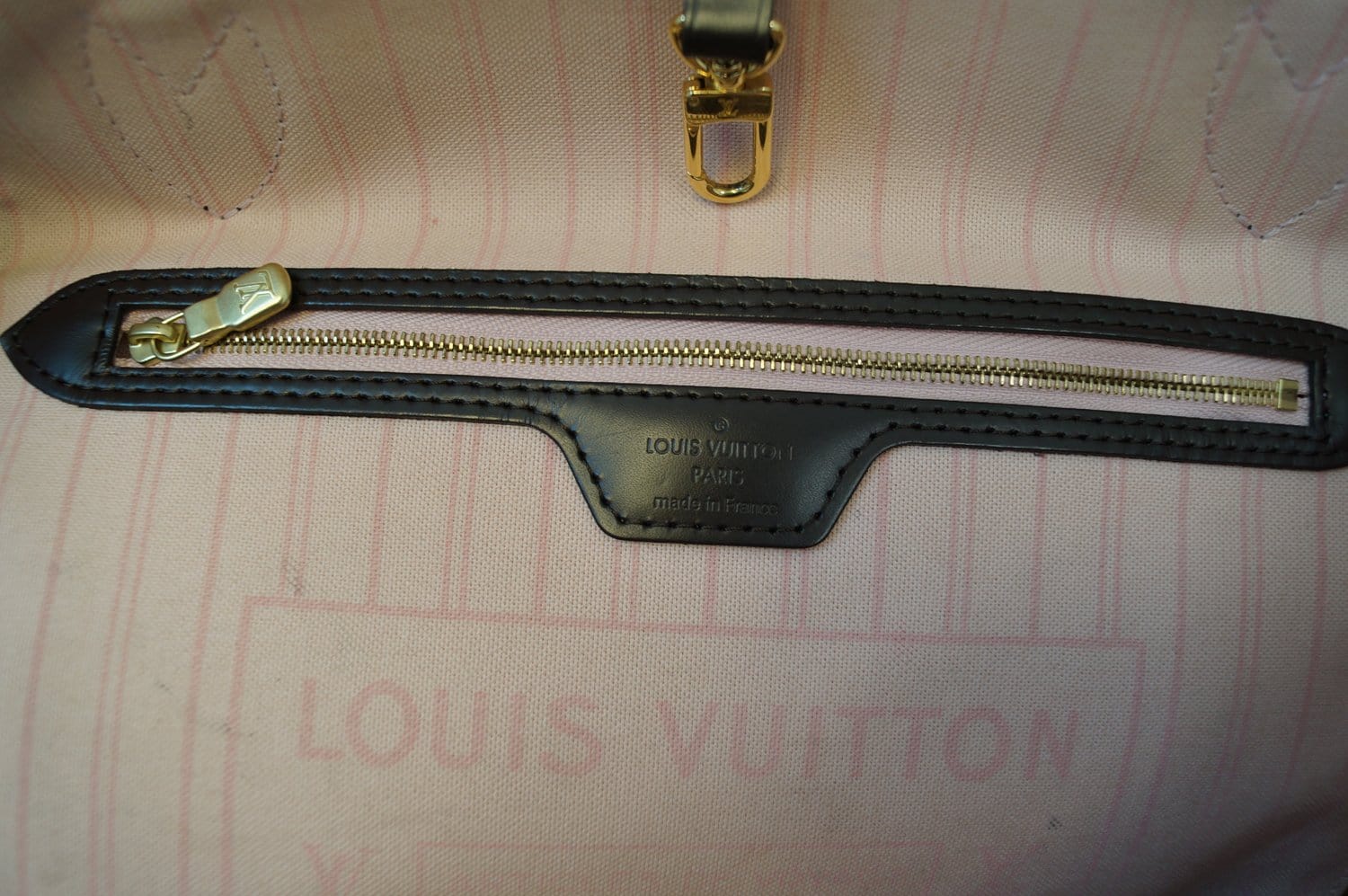 Louis Vuitton damier ebene neverfull MM light pink interior – My