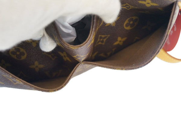 LOUIS VUITTON Monogram Canvas Menilmontant PM Shoulder Bag