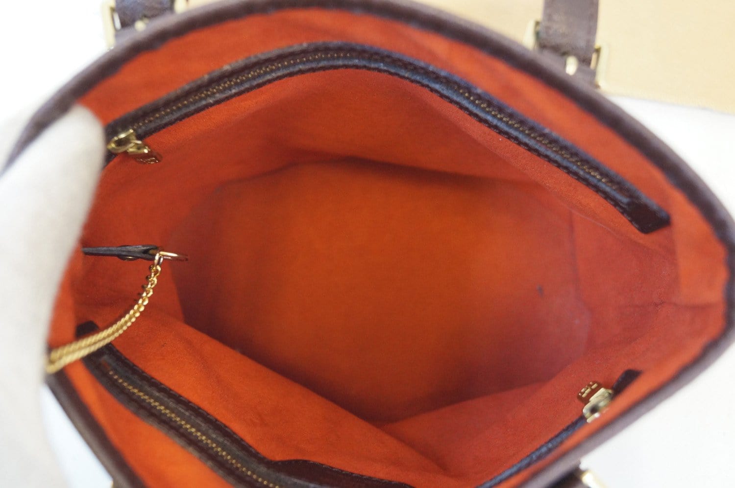 Louis Vuitton Large Monogram Marais Bucket GM Tote Bag with Pouch