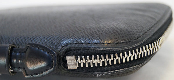 Louis Vuitton Atol Taiga Leather Travel Case Organizer zippy 