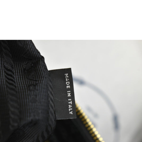 PRADA Re-Edition 2005 Saffiano Leather Shoulder Bag Black
