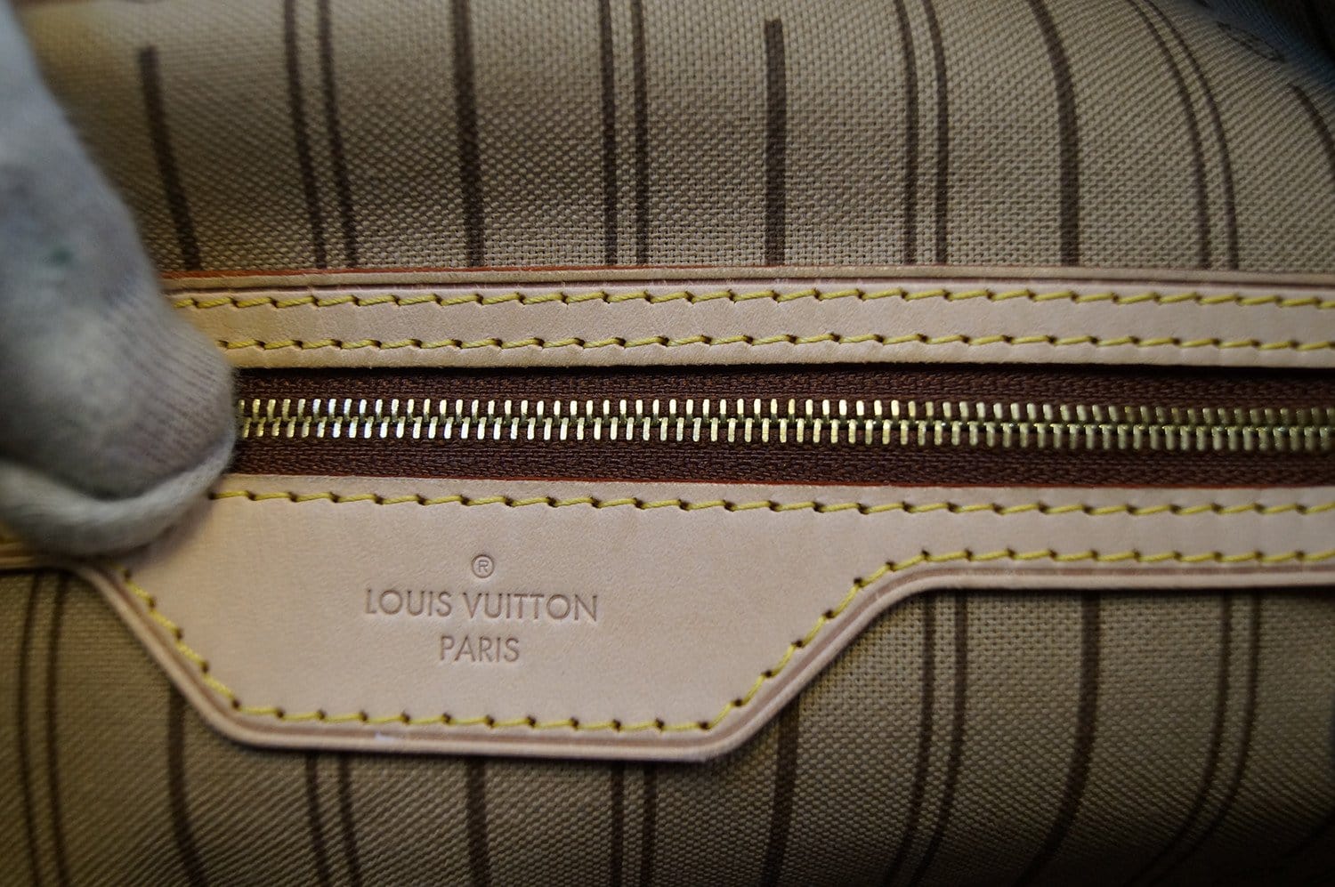 AUTHENTIC Louis Vuitton Delightful Damier Ebene MM PREOWNED (WBA857) – Jj's  Closet, LLC