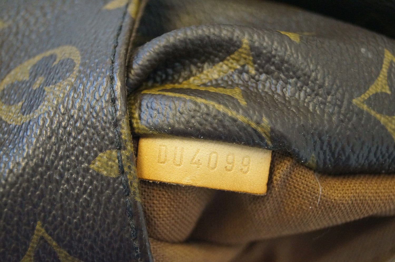 Louis Vuitton Monogram Totally PM Shoulder Bag - Brown Shoulder Bags,  Handbags - LOU565779