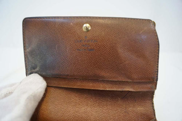 Louis Vuitton Monogram Porte Monnaie Wallet open view