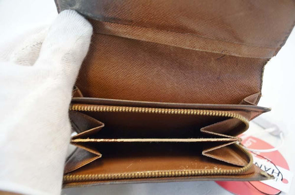 Louis Vuitton Monogram Porte Monnaie Wallet inside look