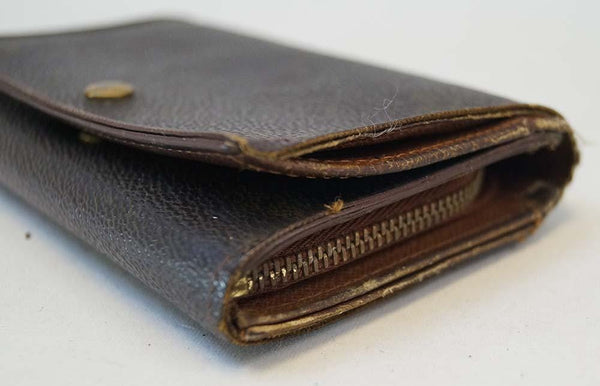 Louis Vuitton Monogram Porte Monnaie Wallet authentic to buy