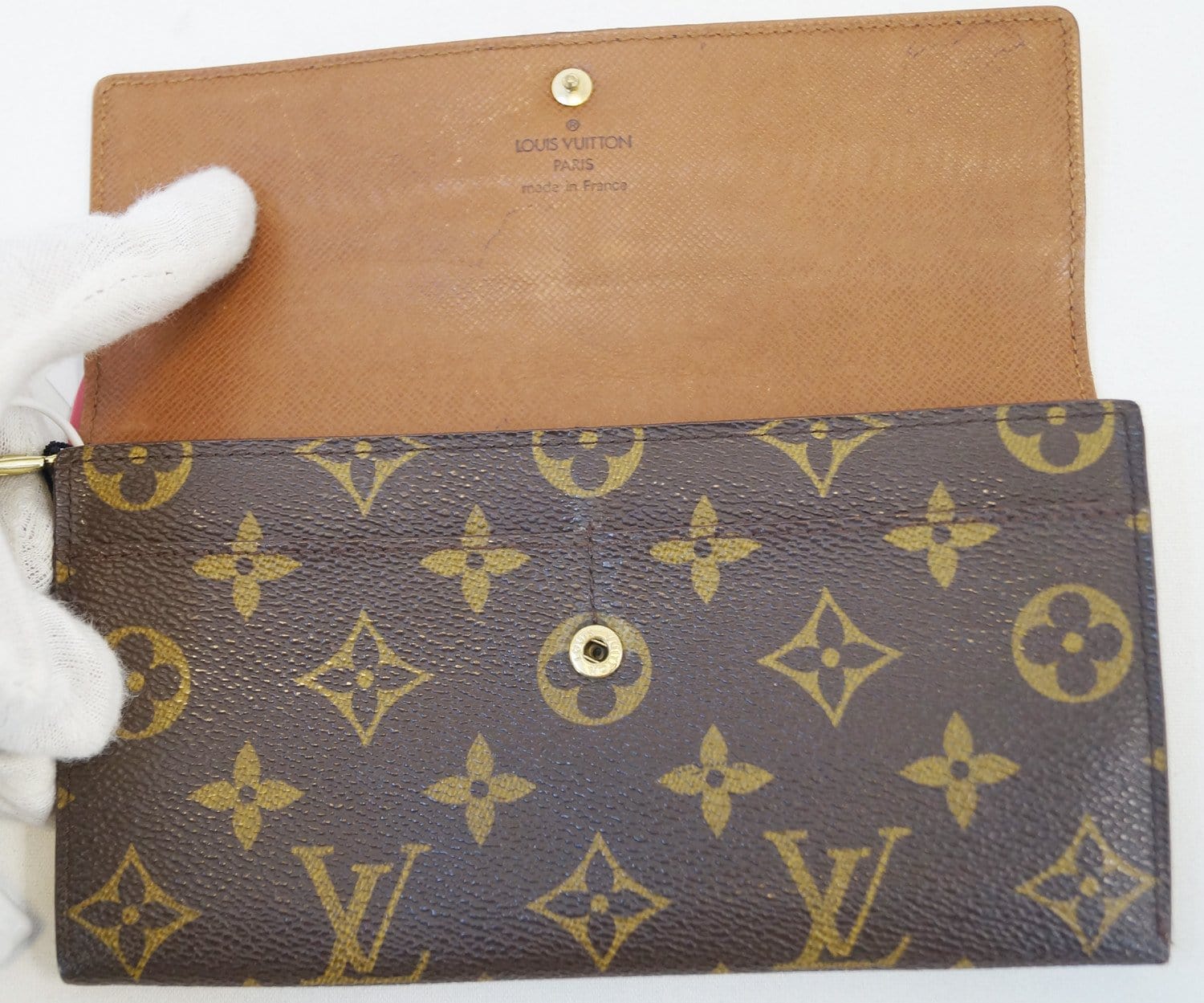 Louis Vuitton Sarah Wallet – The Bag Broker