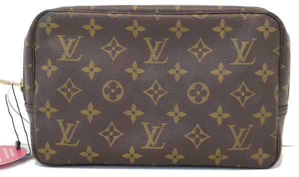 LOUIS VUITTON Monogram Canvas Trousse Toilette 23 Clutch