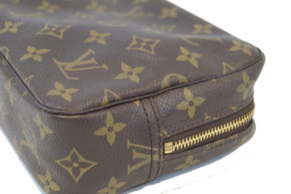 LOUIS VUITTON Monogram Canvas Trousse Toilette 23 Clutch