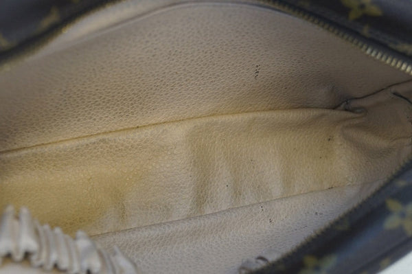 LOUIS VUITTON Monogram Canvas Trousse Toilette 23 Clutch