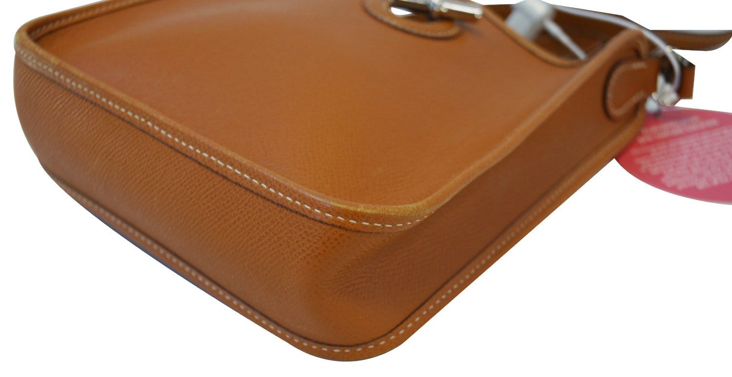 Hermès Vespa Brown Leather Shoulder Bag (Pre-Owned)