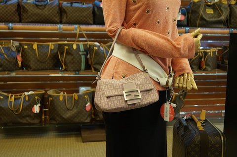 FENDI FF Zucchino Lilac Lavender Baguette Bag - Final Call