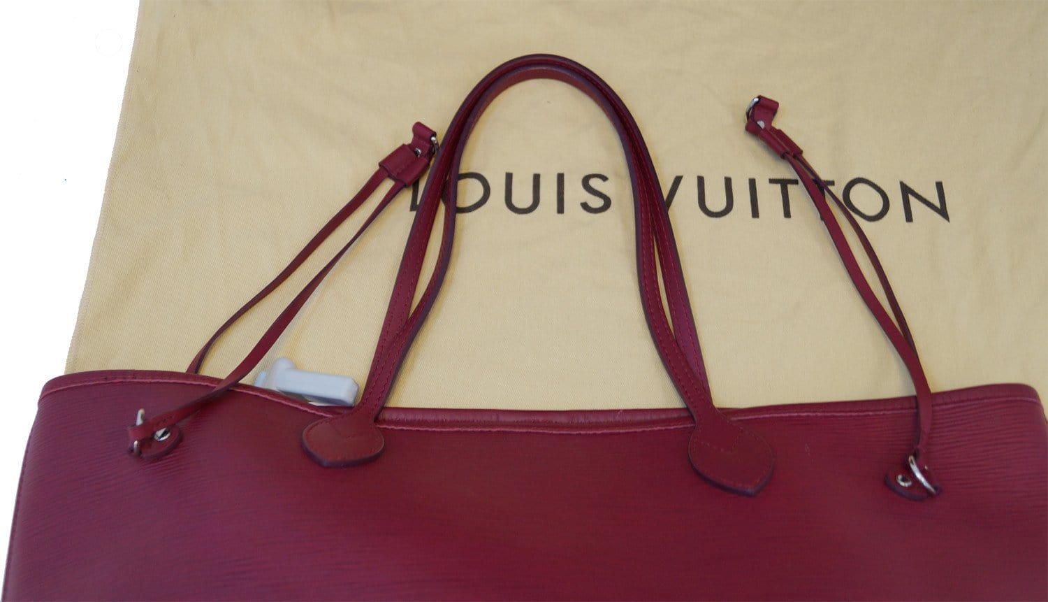 LOUIS VUITTON Epi Neverfull MM Tote Bag 40932 Louise with bag cover $2,090  2018