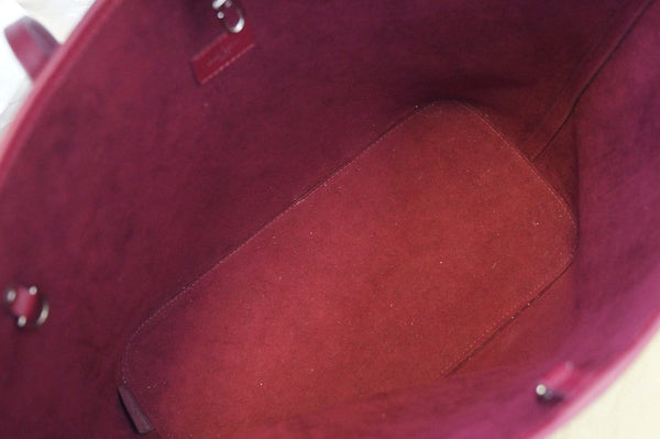 LOUIS VUITTON Fuchsia Epi Leather Neverfull MM Tote Bag