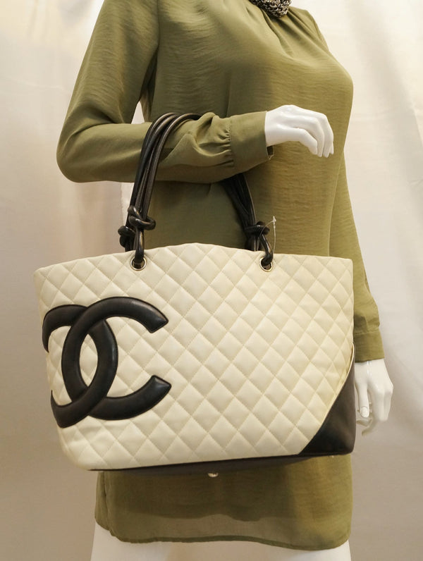 CHANEL White Quilted Leather Ligne Cambon Large Tote Bag