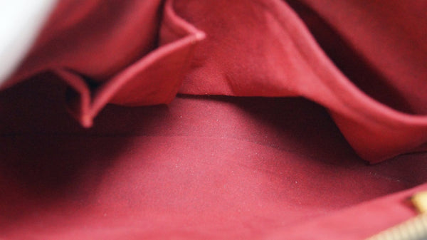 LOUIS VUITTON Monogram Canvas Multipli Cite Shoulder Bag