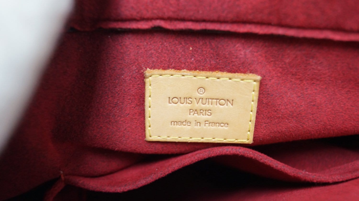 LOUIS VUITTON Monogram Canvas Multipli Cite Shoulder Bag