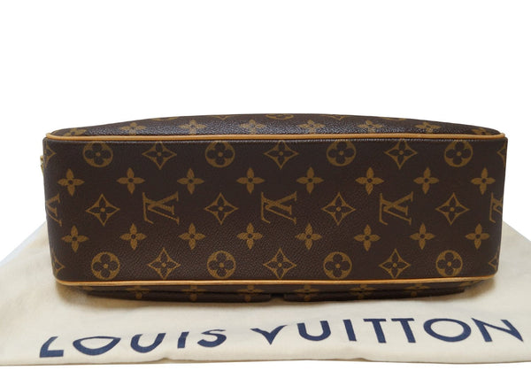 LOUIS VUITTON Monogram Canvas Multipli Cite Shoulder Bag