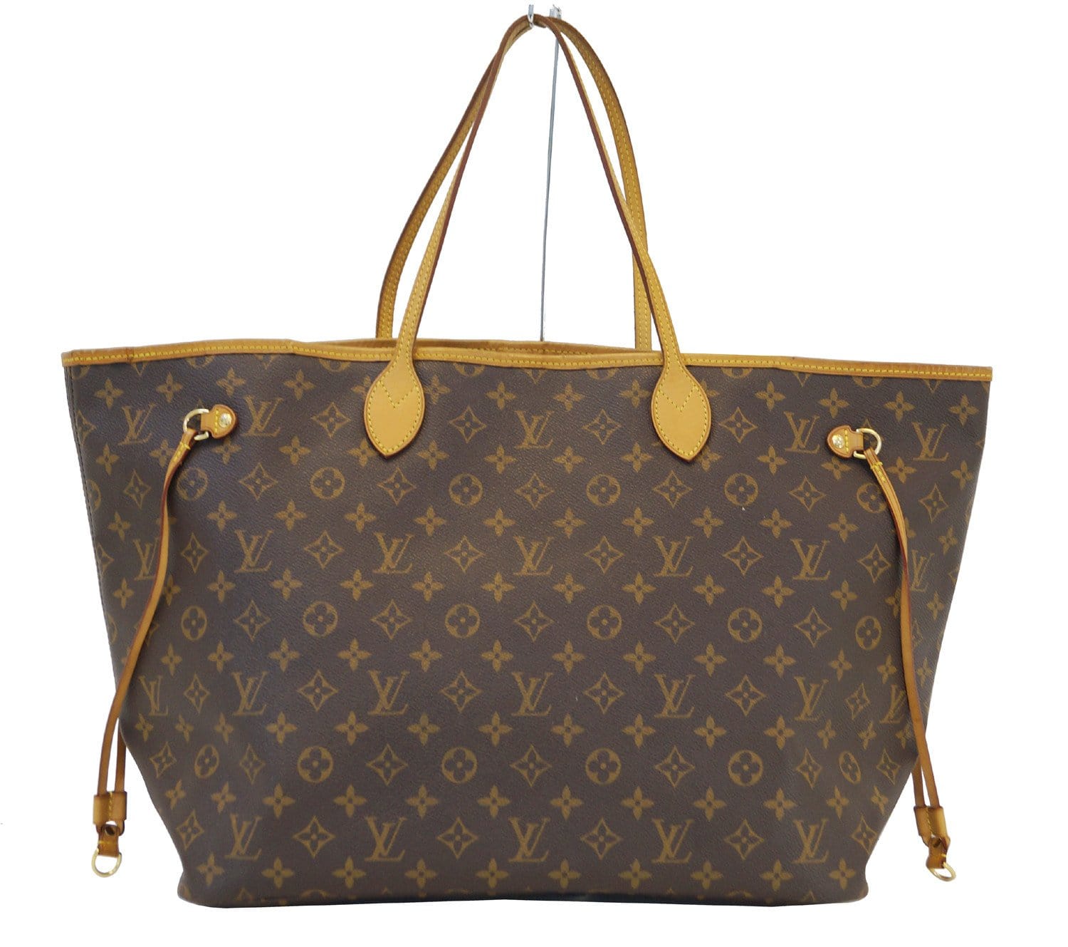 ✨Gently used neverfull gm. In great condition. Dimensions: 15.7