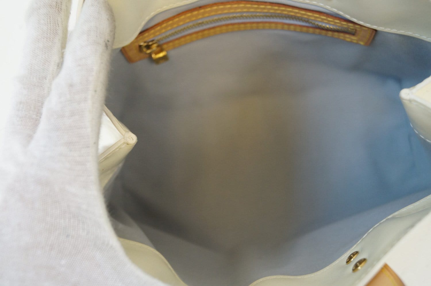 Louis Vuitton Bronze Monogram Vernis Leather Reade PM Bag