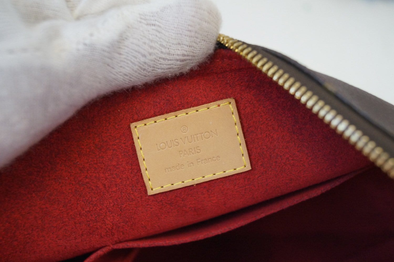 Louis Vuitton Coussin Bag - Glam & Glitter