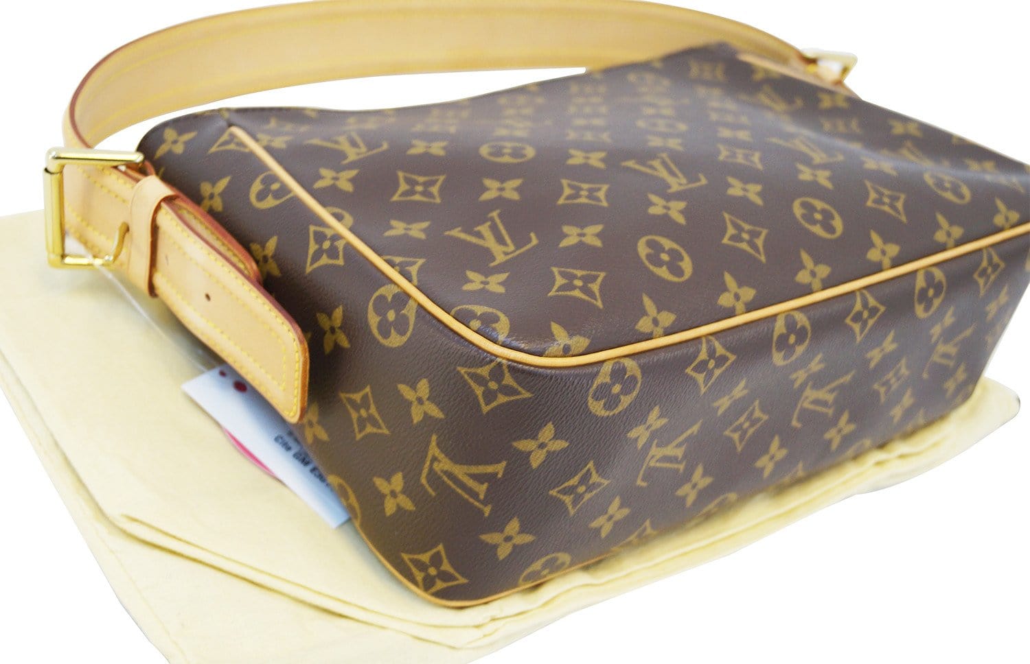 Leather bag Louis Vuitton Navy in Leather - 30470078