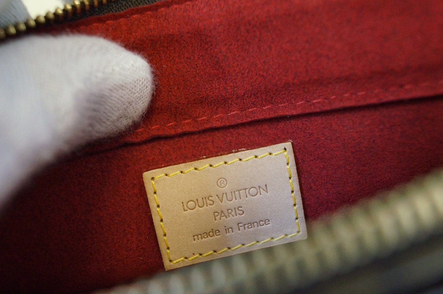 Lot 175 - Louis Vuitton Inventeur Beige Monogram