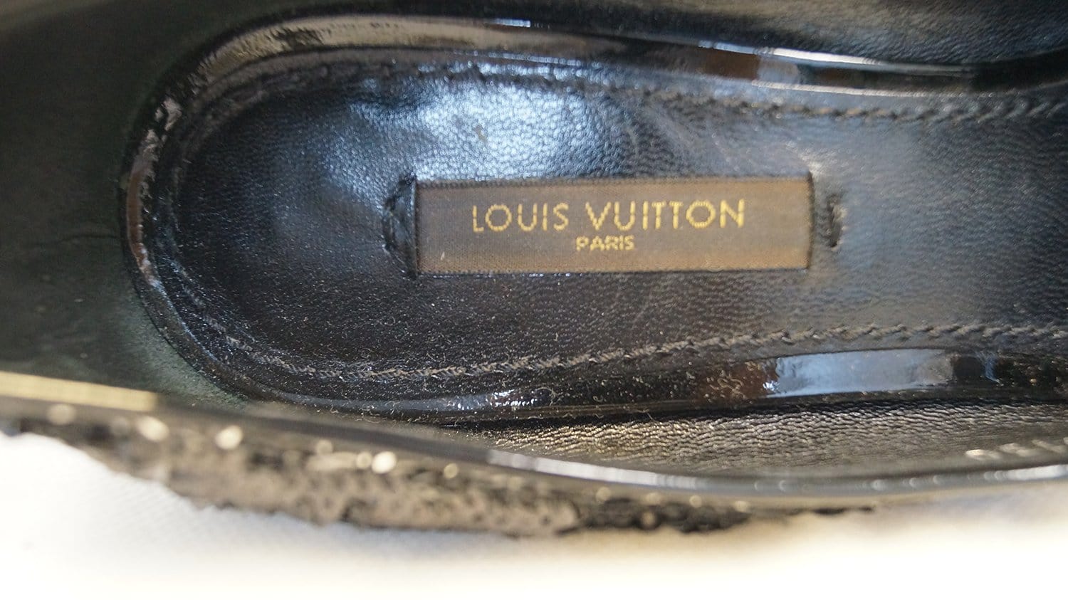 LOUIS VUITTON Liza Sequin Black & Silver Pointy Toe Pumps Noir SZ 37
