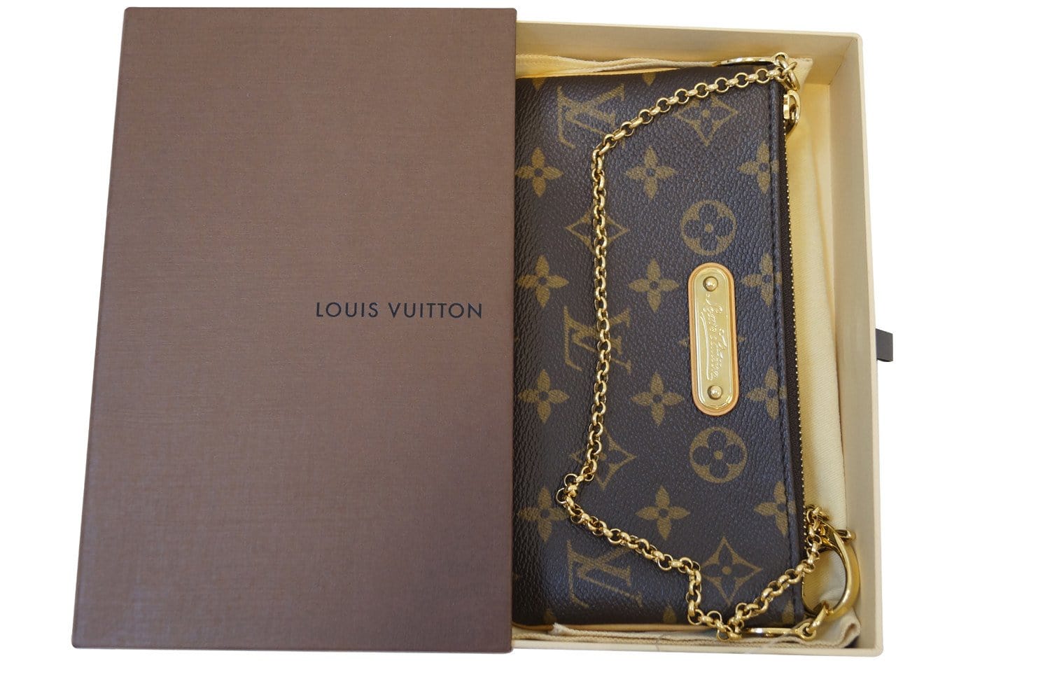 Louis Vuitton Monogram Canvas Pochette Milla Clutch Bag For Sale at 1stDibs