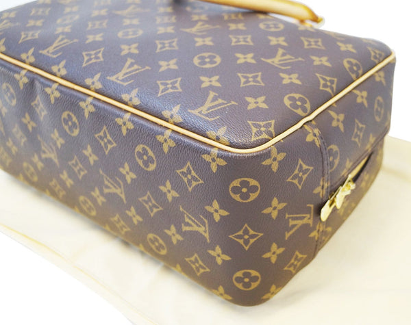 LOUIS VUITTON Monogram Deauville Boston Travel Handbag