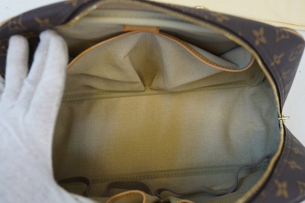 LOUIS VUITTON Monogram Deauville Boston Travel Handbag