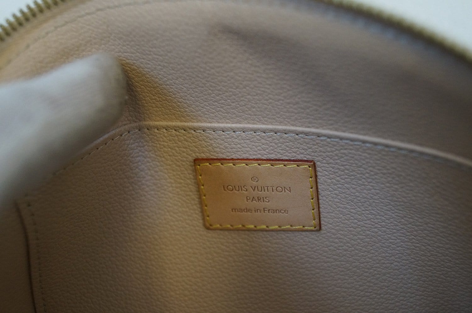 Louis Vuitton Pochette A4 – The Brand Collector