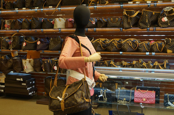 LOUIS VUITTON Monogram Saumur 35 Shoulder Bag