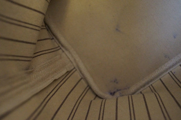 LOUIS VUITTON Monogram Neverfull MM Shoulder Bag