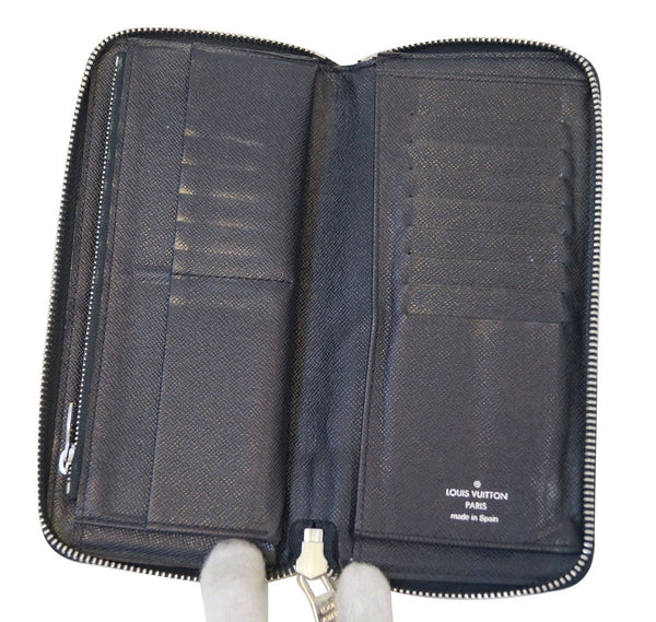 LOUIS VUITTON Damier Graphite Vertical Zippy Wallet