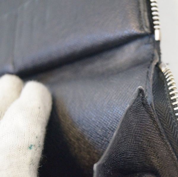 LOUIS VUITTON Damier Graphite Vertical Zippy Wallet