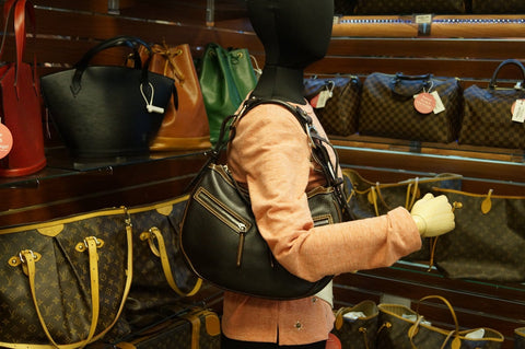 DOONEY & BOURKE Dark Brown Shoulder Handbag E3099