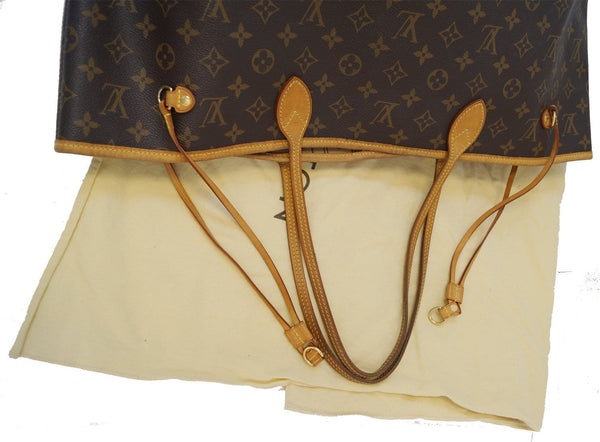 LOUIS VUITTON Monogram Neverfull GM Shoulder Bag