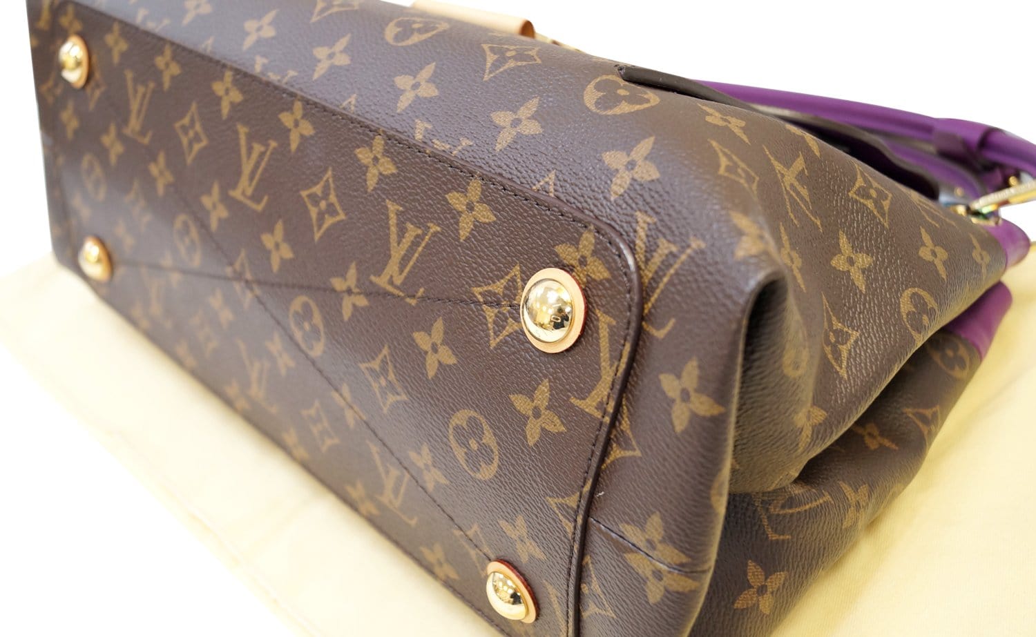 Louis Vuitton - Authenticated Handbag - Cloth Purple for Women, Never Worn, with Tag