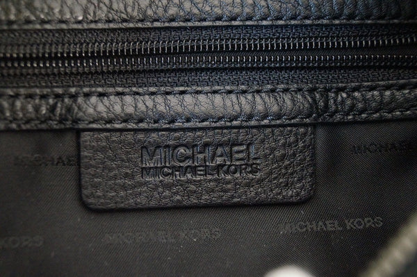 MICHAEL KORS Raven Black Pebbled Leather Messenger Bag E2987