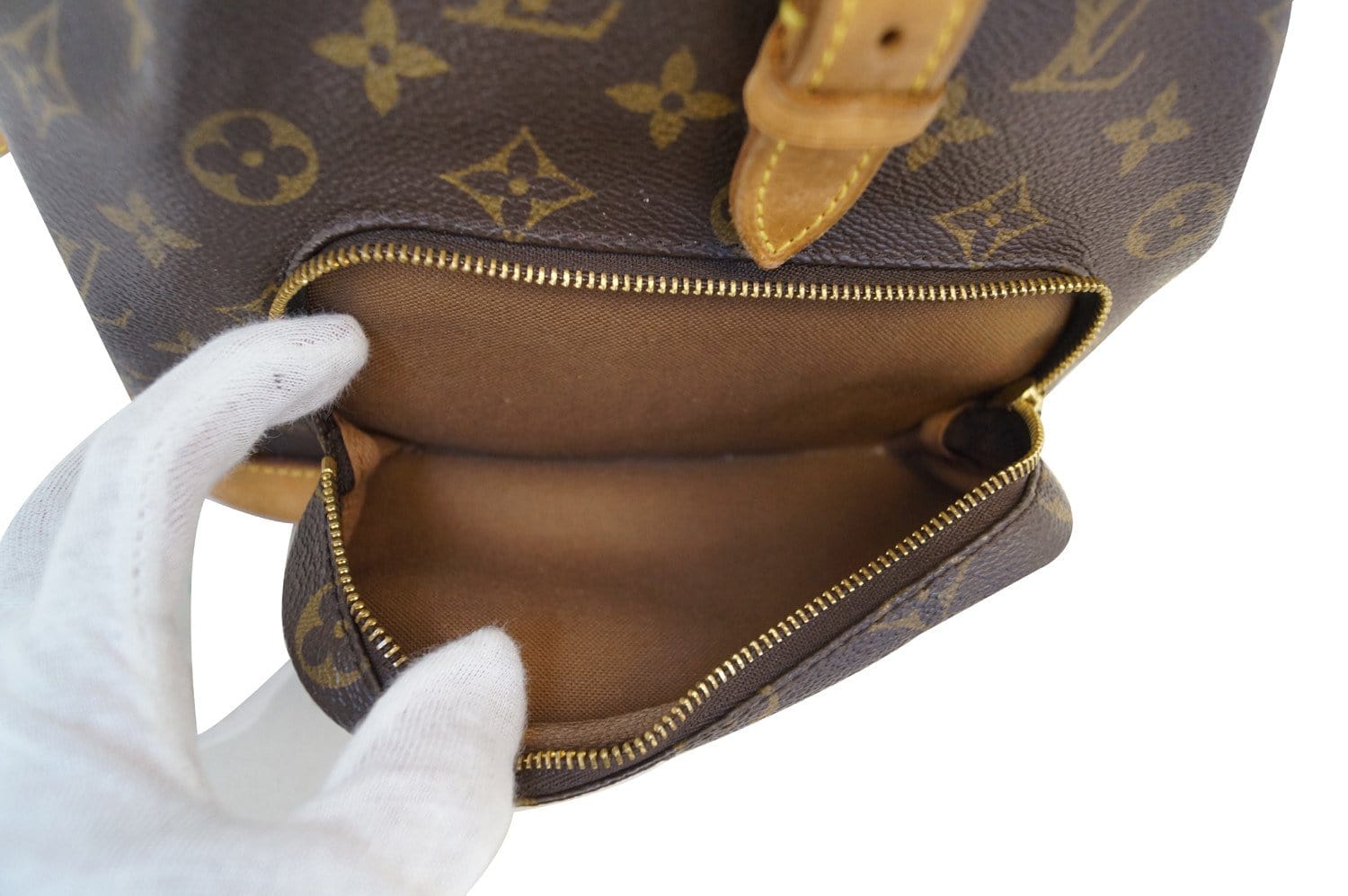 Louis Vuitton, Bags, Louis Vuitton Montsouris Backpack Mm